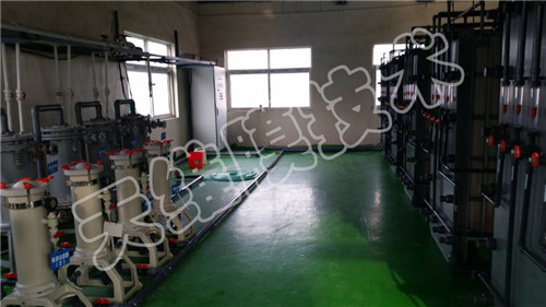 �Uɢ�B���U�����ϵ�y(t��ng)